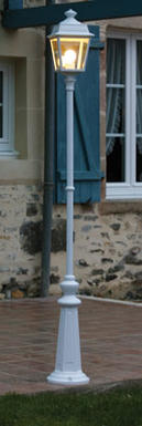 Lampadaire extérieur classique Roger Pradier Place des Vosges 1 Tradition 151019_